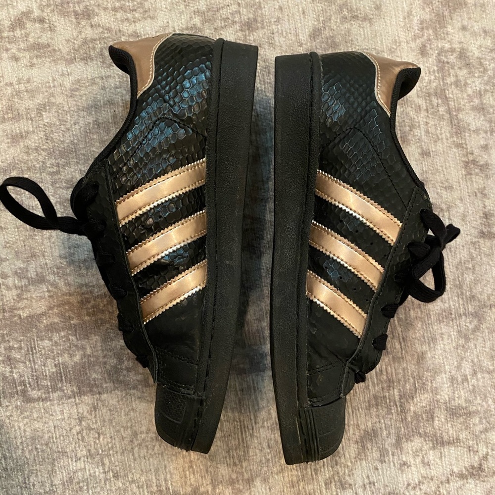 Adidas Superstar